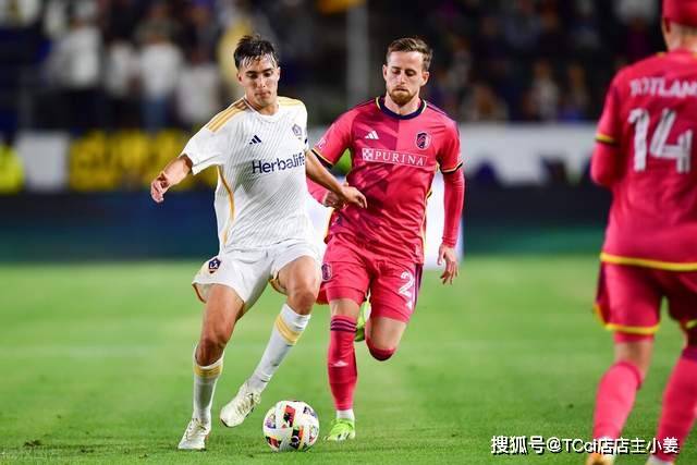 哈特20+19+10尼克斯大胜76人 步行者力克雷霆