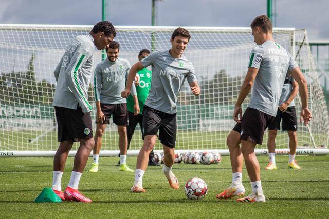 时隔多年本土作战，宋亚东迎战菲格雷多