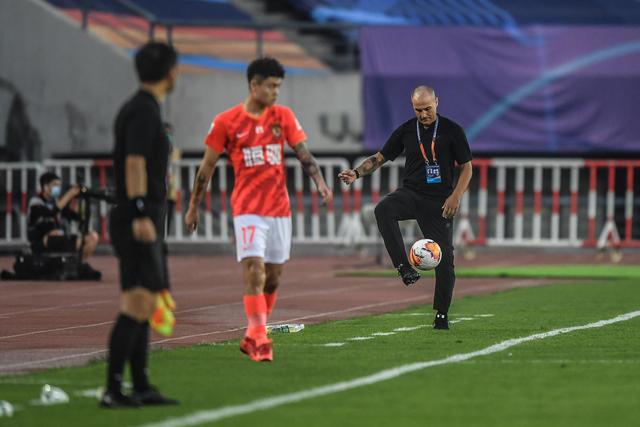 阿丘尔23+13赵柏清19+8 同曦逆转送天津14连败